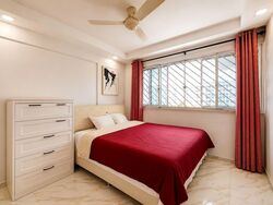 Blk 330 Bukit Batok Street 33 (Bukit Batok), HDB Executive #584815341